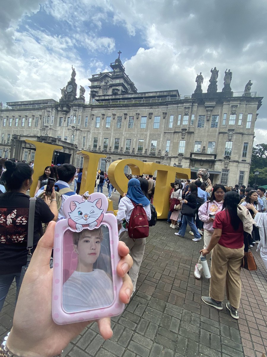 chellycheoli's tweet photo. I took the USTET today and of course I had to bring Hoshi with me duhhh https://t.co/ZvobFk294k