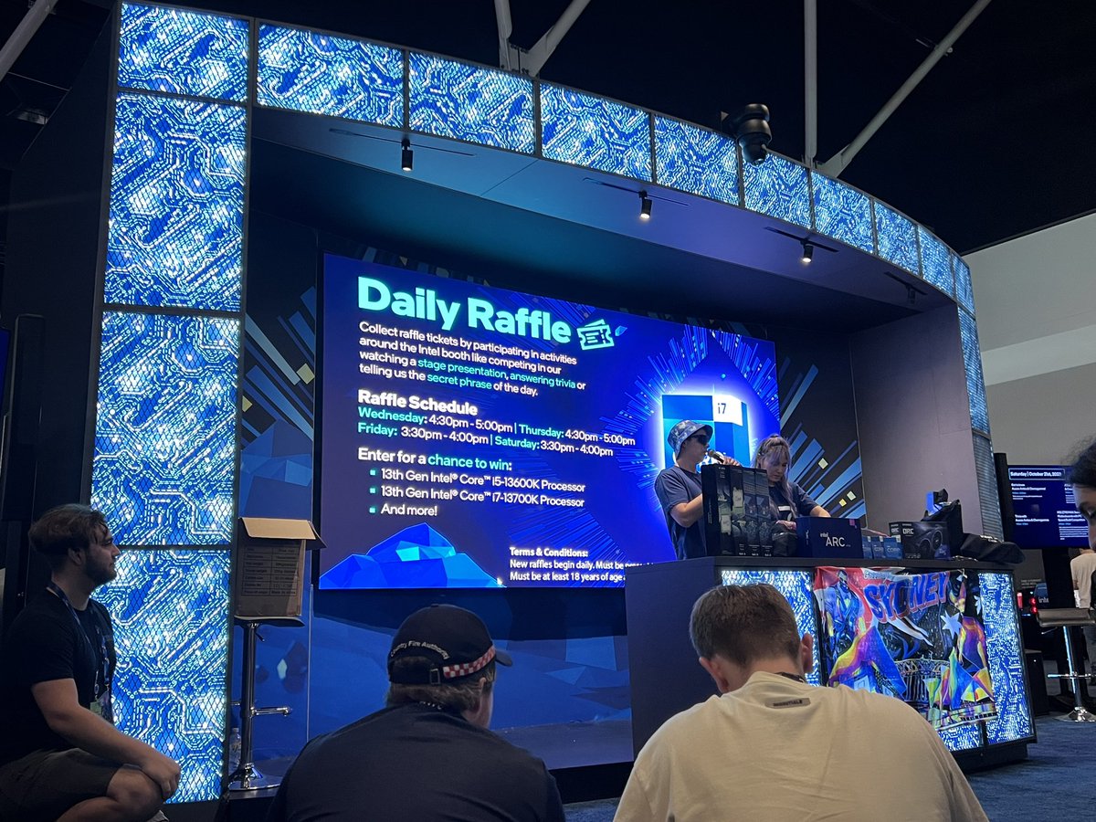 JustEllieWillDo's tweet photo. Day 6 of #SXSWSydney also consisted of a trip to the Tech & Innovation Expo Hall!
Got to see so much cool new tech, participate in giveaways and see trees? ๐
#Ad #Gifted #SXSWSydOG https://t.co/g5CIA0a9RP