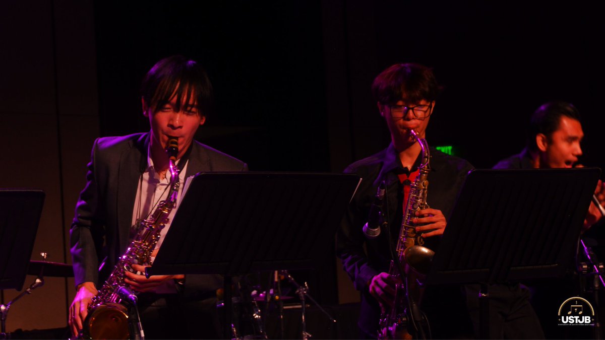 USTJAZZBAND's tweet photo. ✨ THE UST JAZZ BAND PERFORMS AT CONRAD MANILA ✨

Here are some picture from our recent gig at Conrad Manila in Pasay for Essilor Philippines' Varliux XR Series launch event. 

Photos taken by Ram Abrantes 📷 https://t.co/5ZnZ0nB689