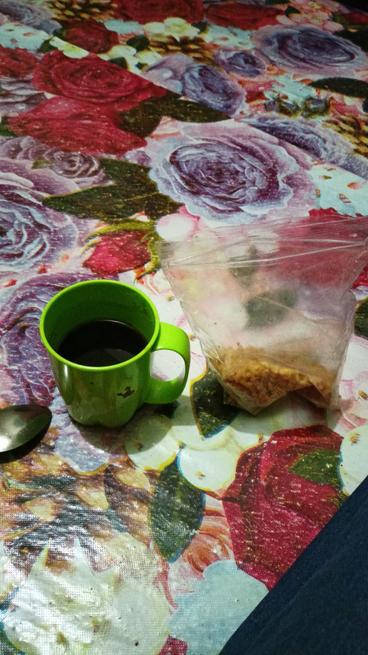 yudiahmadi112's tweet photo. Sebelum awali aktftas ,,ngopi dulu maseee,,#shiftmalam https://t.co/hoqGNJE6K2