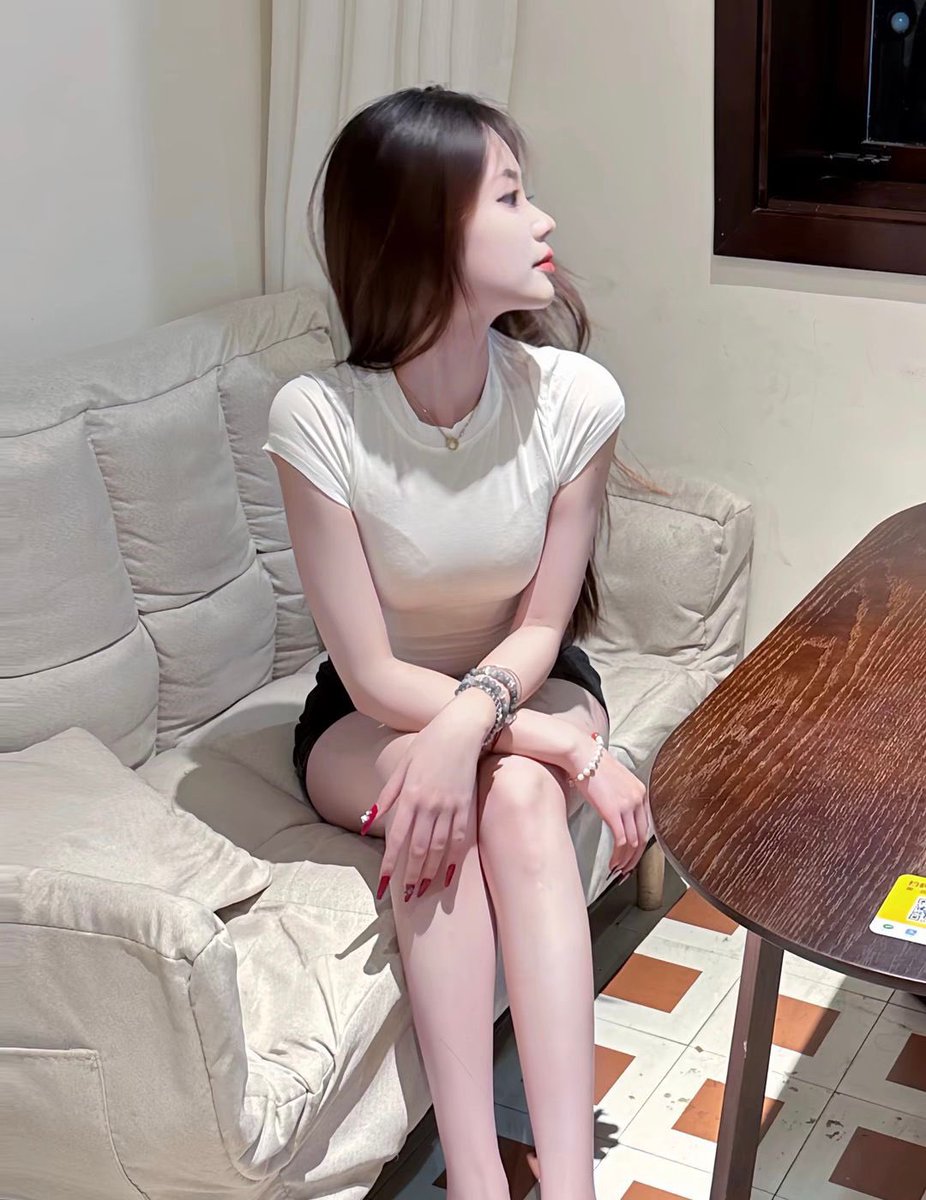 bevgadams's tweet photo. 点击置顶推文获取妹妹联系方式)

地区：合肥瑶海区
年龄:00后
可上门也有课室
价格:6张次8张全套  20-25张包夜
服务:69口爆，无套，车震，制服，jk黑丝鸳鸯浴，乖巧听话，B紧，臀推鸡鸡 老汉推车
#合肥约炮 #合肥兼职 #合肥同城 #合肥资源 #合肥外围 #合肥援交 https://t.co/wfdayv7J69