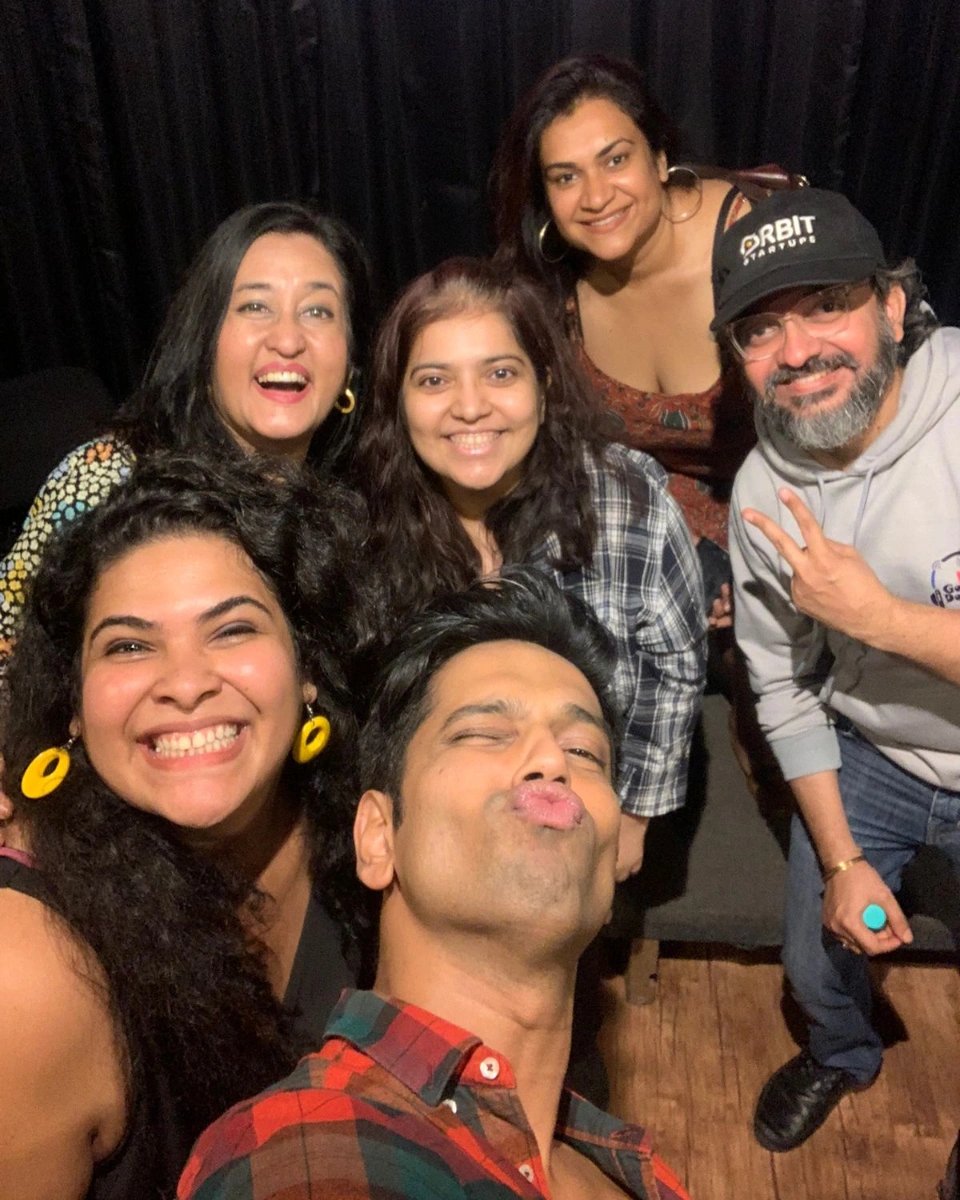 LOLrakshak's tweet image. We had a great show of 'Hi Love Bye Love' last night which played to a packed room at Dorangos Bandra. Next Saturday catch me at #KalaGhoda #Mumbai with my solo show 'But the trains are running on time' : in.bookmyshow.com/mumbai/events/…