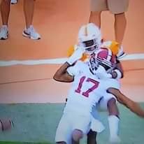 DlinePHPCoachG's tweet photo. Naaah… we kept the receipts. Now keep that energy… y’all lost and got shut out second half.. cry yourself to sleep. https://t.co/fDY8yRY2If