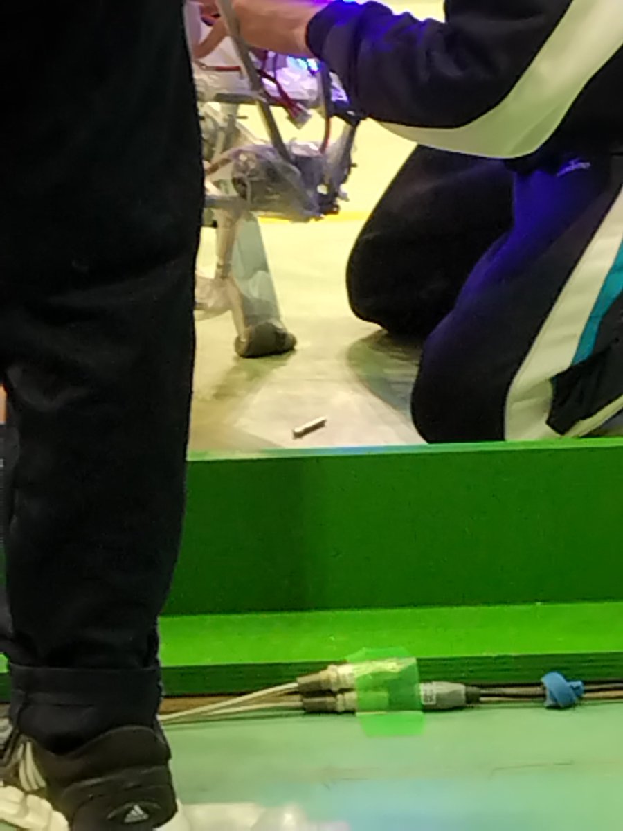 なんか落ちてる
#ロボコン