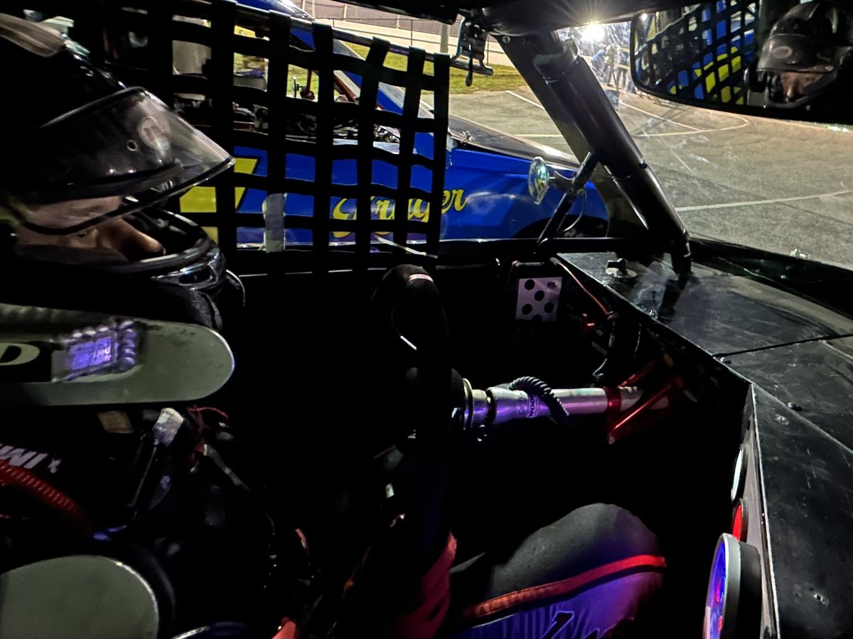 JerryJordan_KTT's tweet photo. Rookie #ProTrucks driver @ryderwracing 16yo came up one point shy of winning the Championship at @HMPRACING after a leading several also in the final race before getting passed on a late race restart. He needed the W to clinch the season title! https://t.co/HK1pC2RfOZ