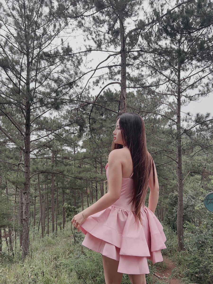 0xnil1004's tweet photo. 𝘒𝘦̂̉ 𝘤𝘢̉ 𝘵𝘳𝘰̛̀𝘪 𝘬𝘩𝘰̂𝘯𝘨 𝘯𝘢̆́𝘯𝘨 𝘵𝘩𝘪̀ 𝘮𝘢̆́𝘵 𝘷𝘢̂̃𝘯 𝘱𝘩𝘢̉𝘪 𝘵𝘳𝘰𝘯𝘨…
Đ𝘰̛̀𝘪 𝘬𝘩𝘰̂𝘯𝘨 𝘤𝘢̂̀𝘯 𝘳𝘶̛̣𝘤 𝘳𝘰̛̃ 𝘵𝘪𝘮 𝘷𝘢̂̃𝘯 𝘱𝘩𝘢̉𝘪 𝘳𝘶̛̣𝘤 𝘩𝘰̂̀𝘯𝘨! ❤️

Buổi trưa vui vẻ nhé các tềnh iuuu 🥰

#xinh #ngon #girl #lauch #beautifulgirl #BamBam #sunday