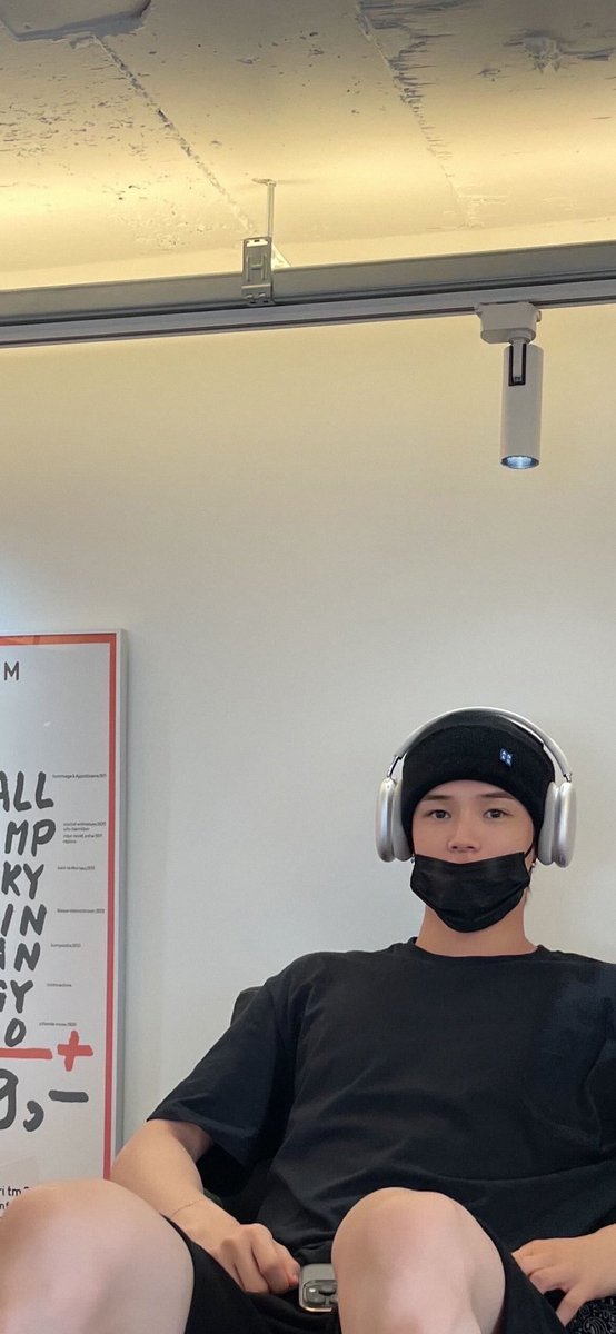 _whothehellishe's tweet photo. และนี่คือภาพคนคิดถึงบ้านอินเมกา https://t.co/LqMg7rgtbh