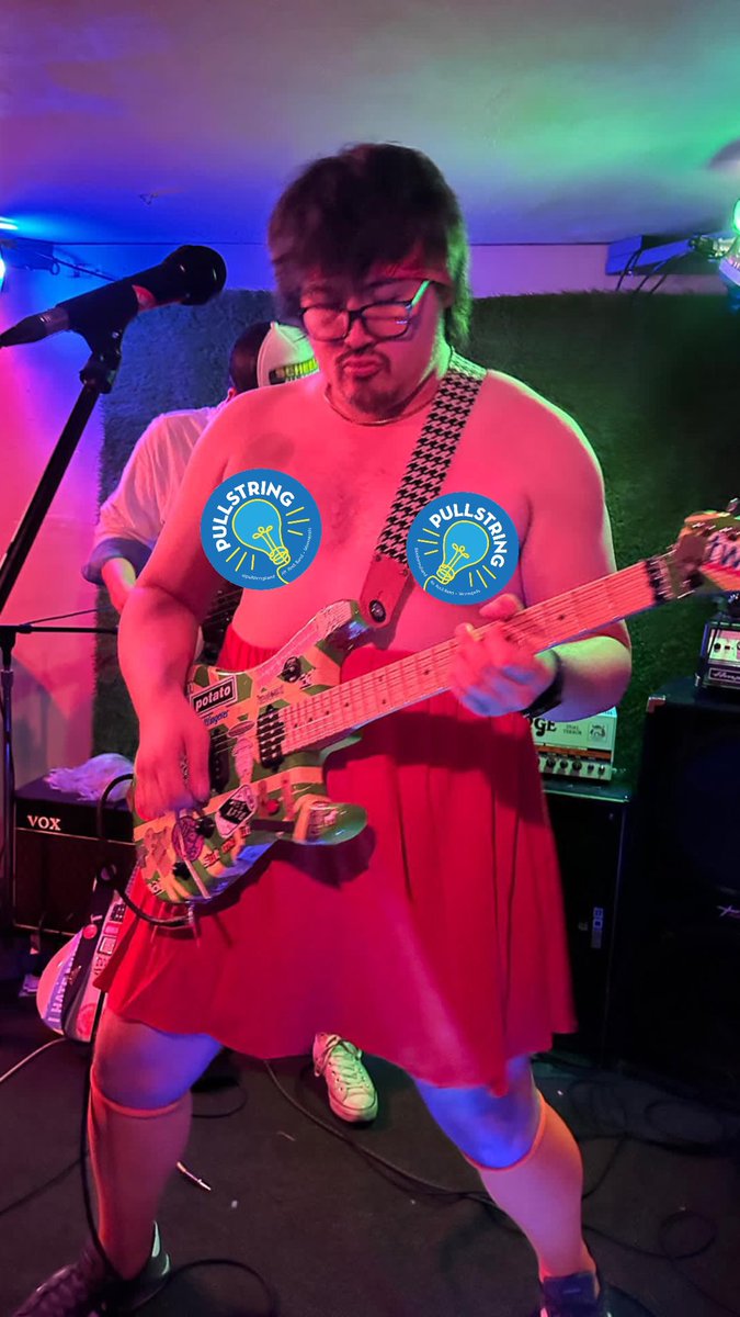 pullstringband's tweet photo. Some amazing clips from the sweaty A-Hole last night! 🔥
#Pullstring #minneapolis #saintpaul #mn #livemusic #band https://t.co/Tivd54O0R5