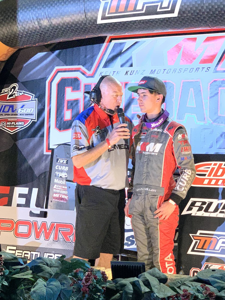 KKMgiveback's tweet photo. Gavin Miller wins the @eibach_racing KKM Giveback Classic presented by @MPI_INNOVATIONS!
Kale Drake had an impressive run to finish 🥈 and @FrankFludRacing rounded out the podium after leading the majority of the race. https://t.co/SVpR2KS1Y3