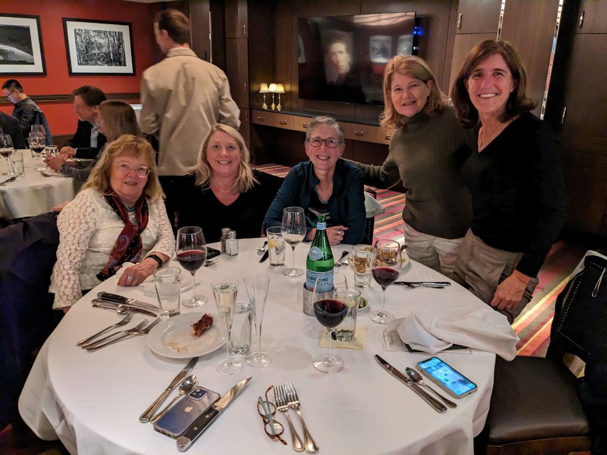 <a href="/ASIPath/">American Society for Investigative Pathology</a> Council Dinner. <a href="/WomeninPath/">𝐖𝐨𝐦𝐞𝐧 𝐢𝐧 𝐏𝐚𝐭𝐡𝐨𝐥𝐨𝐠𝐲</a> <a href="/WBColeman15/">William B. Coleman, PhD</a> #SLC2023