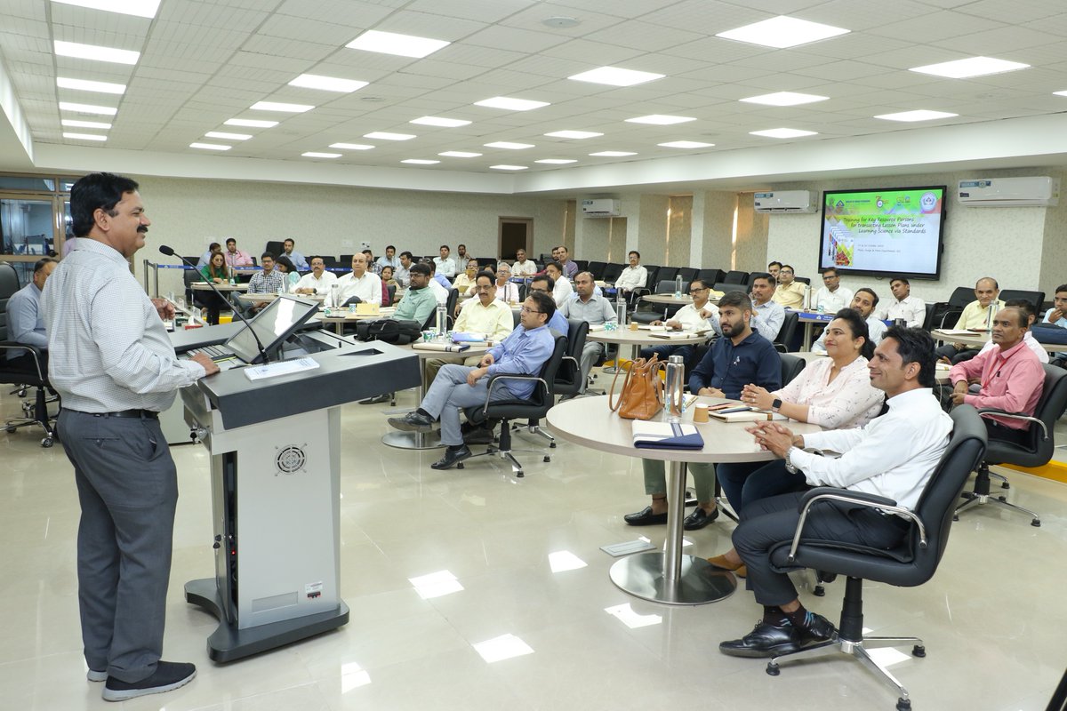 IndianStandards's tweet image. BIS conducted a 2-day residential training programme for Key Resource persons (KRP) organized by TNMD at NITS, Noida, on October 19 and 20, 2023.
#BIS #NITS #TrainingProgramme