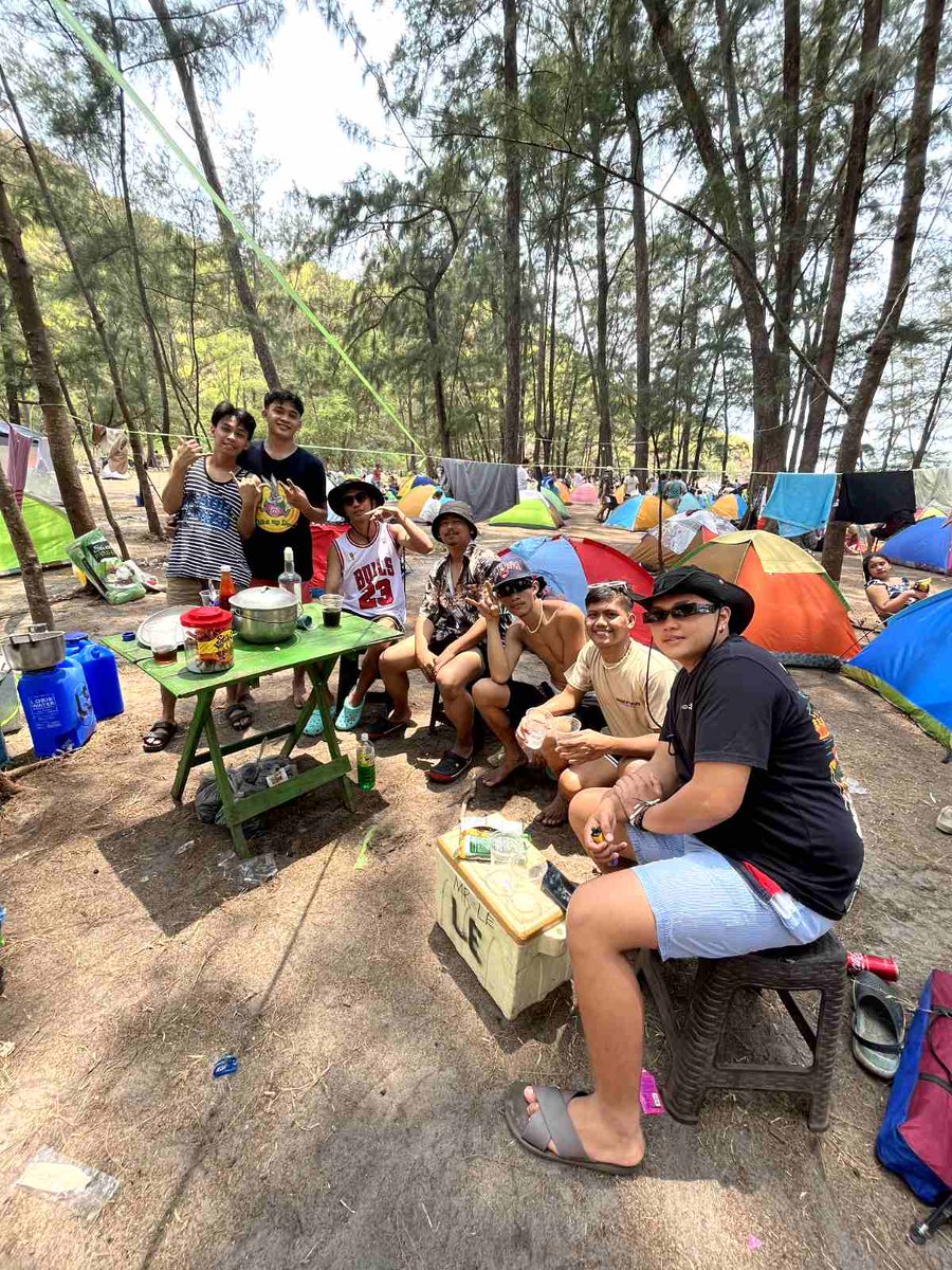 Lysscaliboso's tweet photo. Zambales getaway! 🥳💙 

last April 2023 💥 https://t.co/dbRyJNjZse