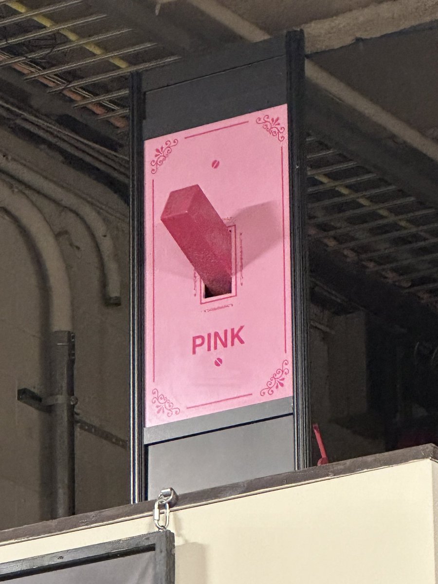 Jeanann 💜 tweet media