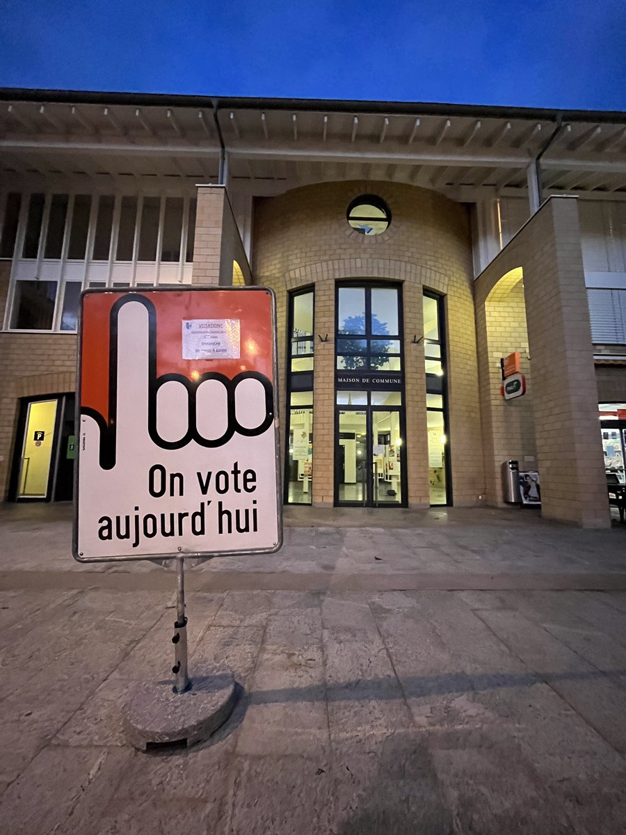 fuererc's tweet photo. Nous attendons vos bulletins jusqu’à 11h00 aujourd’hui !
👉 dans la boîte aux lettres communale
👉 au bureau de vote de 10h00 à 11h00
Bon début de journée !
#EF2023
#CHvote
#VDvote
#Etoyvote https://t.co/hvKsmUDMbP