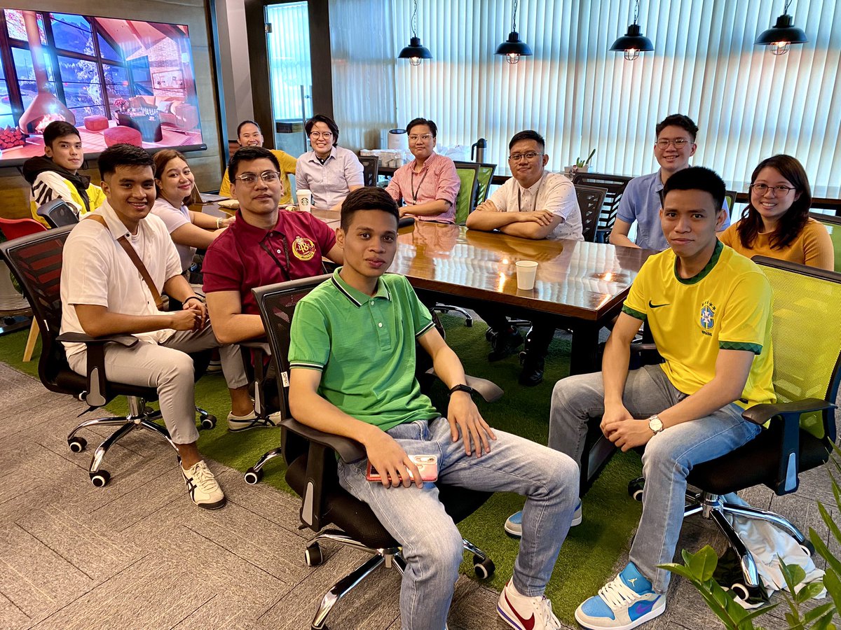 SpaceIO_PH's tweet photo. THE BARISTAS ARE IN at Space iO.

Thank you for being your host for your branch meeting in preparation for the upcoming holiday seasons. 

So many things that we could learn from your team in terms of work ethics, customer service, and company culture.

WELCOME to Space iO! https://t.co/bAiAAPCaYD