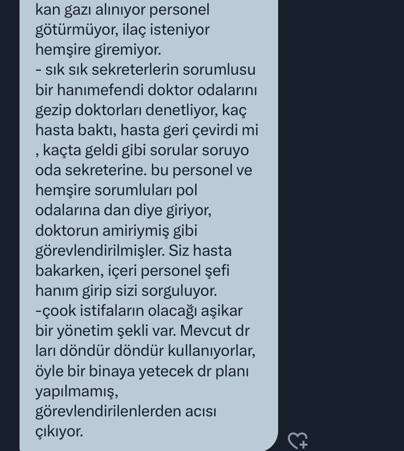 DahiliyeDoktoru's tweet photo. Meslektaşlarınıza bu eziyet niye?

Yer: İzmir Bayraklı Şehir Hastanesi

“Nöbet ertesi çalışacaksınız, mhrs lerinizi kapatmıyoruz diye herkese haber gönderdiler. İtiraz edenler, dilekçelerini verecek yer bulamamış. Evrak kayıt olmadığı söylenmiş. İl sağ müd ve başhekimin emriyle nöbet ertesi gitmek yok, kesin emirdir denilerek mhrs görevlileri aracılığıyla tehdit ediliyor doktorlar
