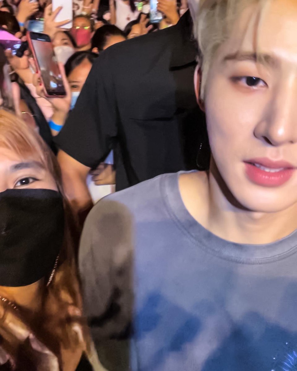 girlinyellow93's tweet photo. Happiest Birthday to my favorite uju/우주! I’ll always be indebted to you for all the core memories you’ve given me and here’s to more 🥂

Let’s go slowly and bet tgthr for a very long time, Bub! I will be here cheering for you just like always!

#KimHanbinDay 
#WorldStarBIrthday https://t.co/drK7IL6AEM