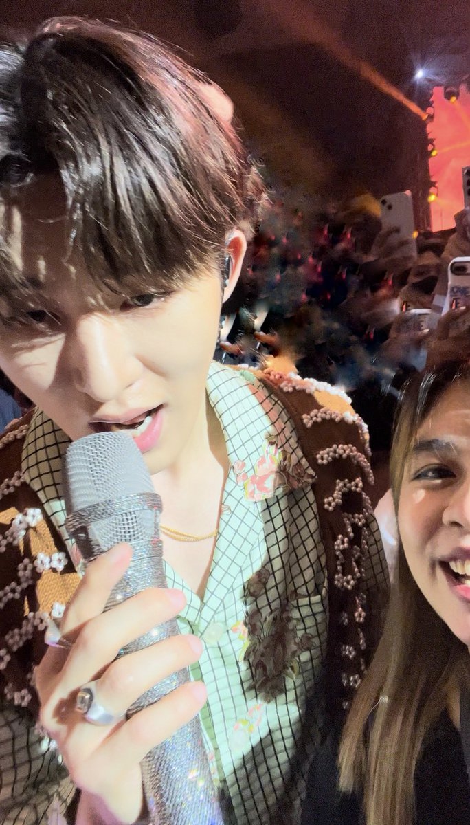 girlinyellow93's tweet photo. Happiest Birthday to my favorite uju/우주! I’ll always be indebted to you for all the core memories you’ve given me and here’s to more 🥂

Let’s go slowly and bet tgthr for a very long time, Bub! I will be here cheering for you just like always!

#KimHanbinDay 
#WorldStarBIrthday https://t.co/drK7IL6AEM