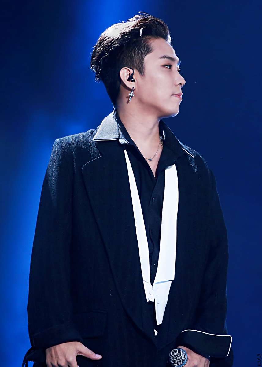 6년전 오늘
이날 비주얼은 서울서 부산으로
당일치기해도 피곤을 못느끼게 해줌