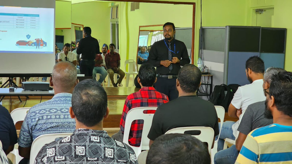 alliedmv's tweet photo. We’re pleased to hold a “Rakka” Info Session for Taxi Drivers in collaboration with @PoliceMv #RoadPoliceMv  #policemv #roadsafety #amalundhakkaanan https://t.co/SJHFIpayoy