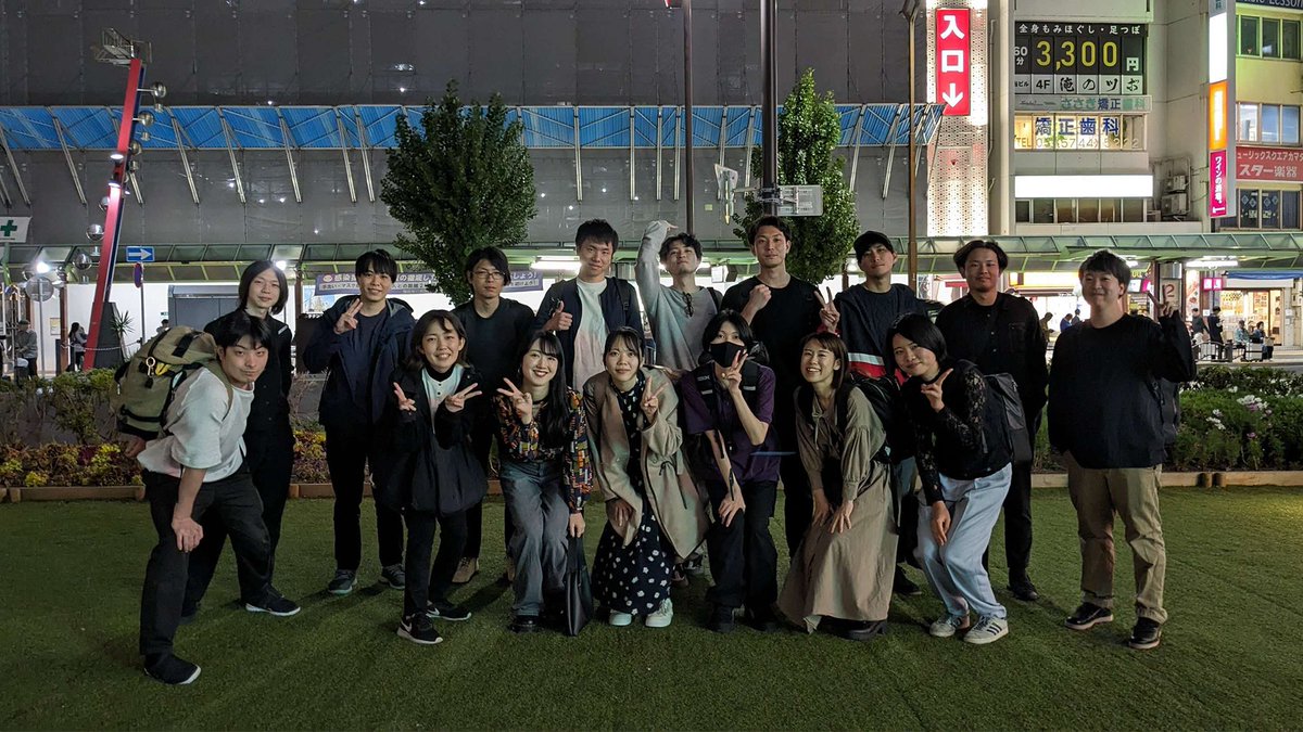 raw_ludens_DAO's tweet photo. 昨日は第3回 #PUZZLEproject でした🧩
蒲田駅直結の屋上コートでフットサルイベント⚽!
社内外問わず、約30名の様々な業種のクリエイターの方々に参加していただきました✨
フットサル後のごはん会も多くの方に参加していただき、貴重な交流の場になりました!
ありがとうございました✌️ https://t.co/qIWUgRNZgK