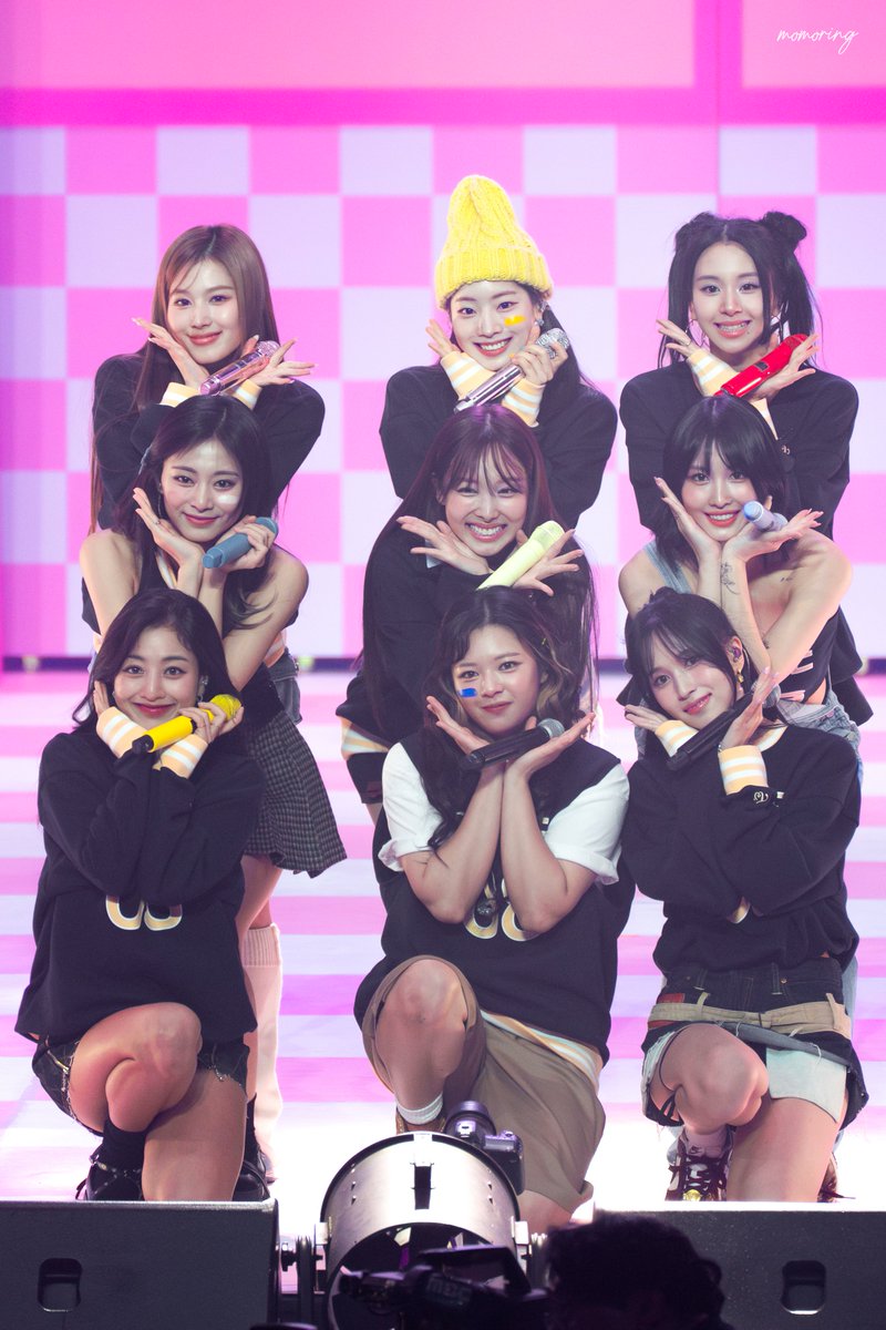 _momoring_1109's tweet photo. 231021 ONCE AGAIN 팬미팅

트와이스 기특해! 
항상 고마워ㅠ

#트와이스 #TWICE #トゥワイス https://t.co/kUfgUVmUSz