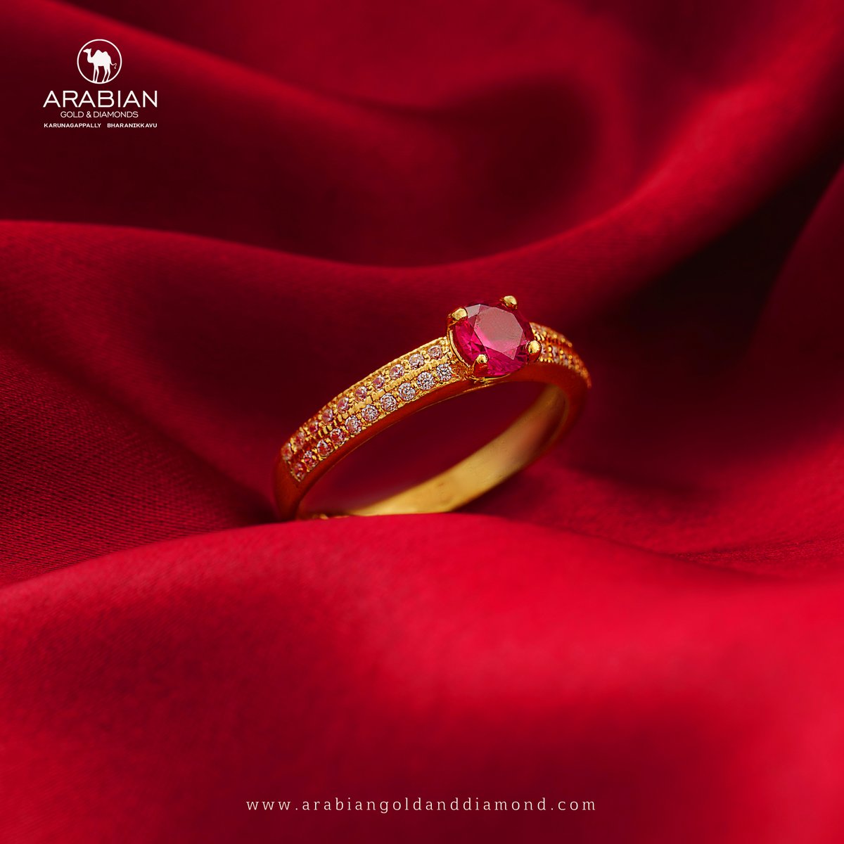 Mariyam Collections 
Kerala Finger Ring 
G. Wt: 9.090 gm  

#arabiangoldanddiamond #karunagappally #bestjewellery