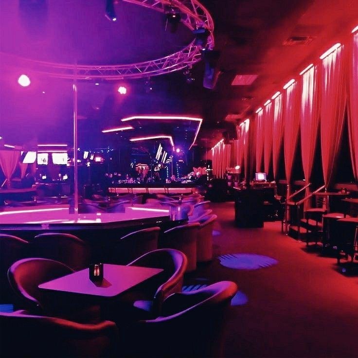 TheLustfulCity's tweet photo. ᅠㅤ 
                   For better or worse, once inside the place you would find something that would compensate for the hours walking

And what was that? Nothing more and nothing less than a nightclub named: Gates Of Paradise

The place for those who need to unleash their lust https://t.co/LGGORZ2vys