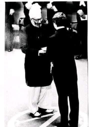 SajjadMuzzafar's tweet photo. On this day in 1979, Dr Abdus Salam won Noble Prize in Physics. The first Pakistani 🇵🇰 to get NOBLE Prize. Pakistan Zindabad 🇵🇰🇵🇰 https://t.co/3wTQqWmFoR