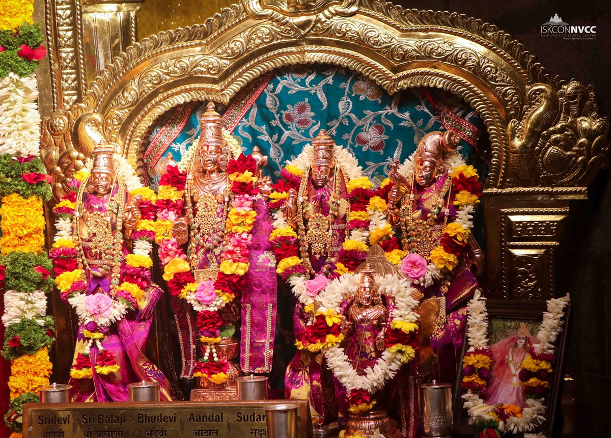 ISKCONPune's tweet photo. 🗓22-10-2023🙏🌷Today's Darshan🌷
🌷Sri Balaji🌷
🚩@ISKCONNVCCPune🚩
.
.
#ISKCONNVCC #ISKCONPune #ISKCON
#ISKCONNVCCPune #PUNE #DailyDarshan
#Sunday #22ndoctober #22ndoctober2023
#nvcc #radhavrindavanchandra

Connect with us on Social Media

https://t.co/8hw8BE2iHR https://t.co/Dw3sxqNM1x