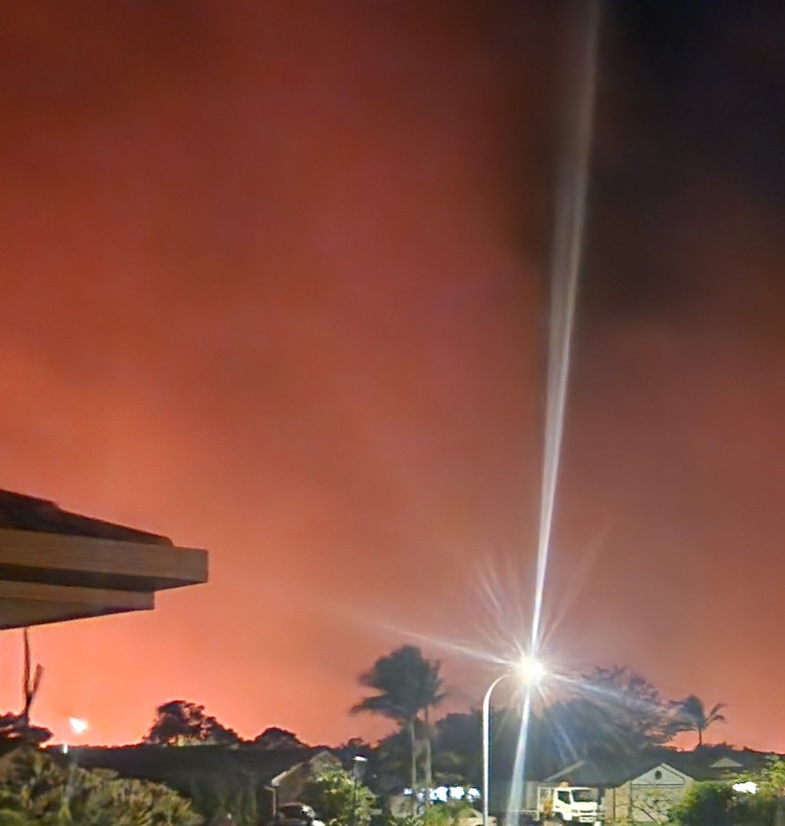 Made that post, then a few days later a wildfire came kinda close and we were put on evac notice, so been a bit busy to hop on unfortunately. 

Hopefully winds die down this arvo and the firies can take a break, has been a long week.
Photo taken at about 9pm on Friday.