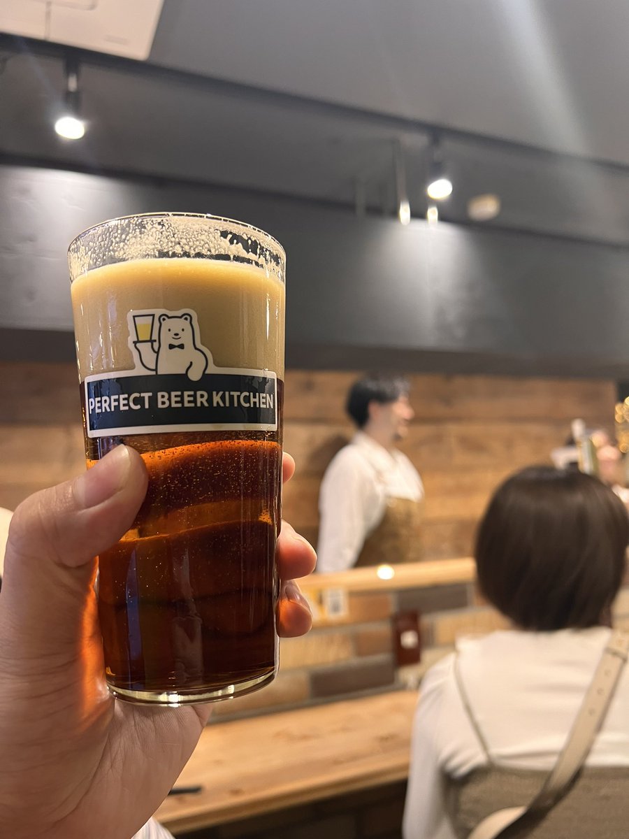 chekemaru0522's tweet image. 仕込みの合間に蔵前にお祝いへ！
オープンおめでとうございます！！
 #PERFECTBEER
 #蔵前