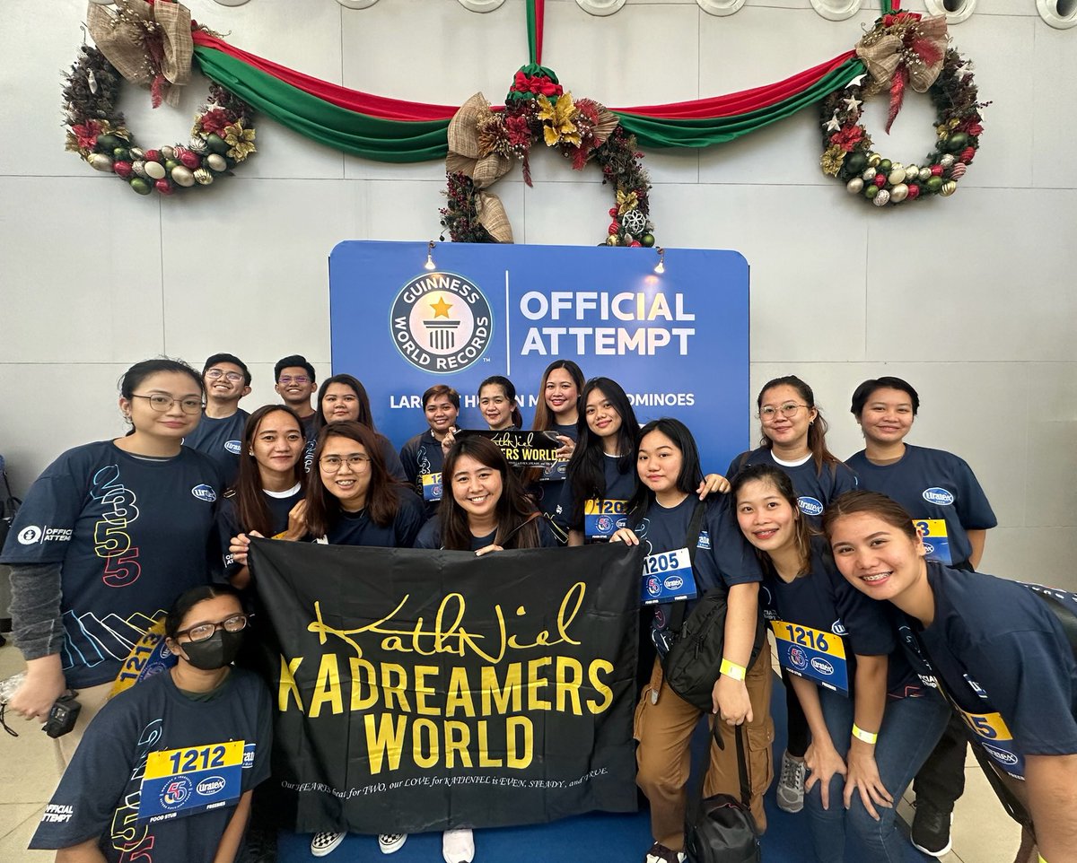 KaDreamersWorld's tweet photo. Wouldn't want to miss another achievement with @bernardokath! 🥳

KathNiel KaDreamers World is here for another Guinness World Record attempt with Kathryn and now, @uratex_ph 🫡

#KathrynForUratex #WorldRecord4Uratex https://t.co/2EjT0YiXGc