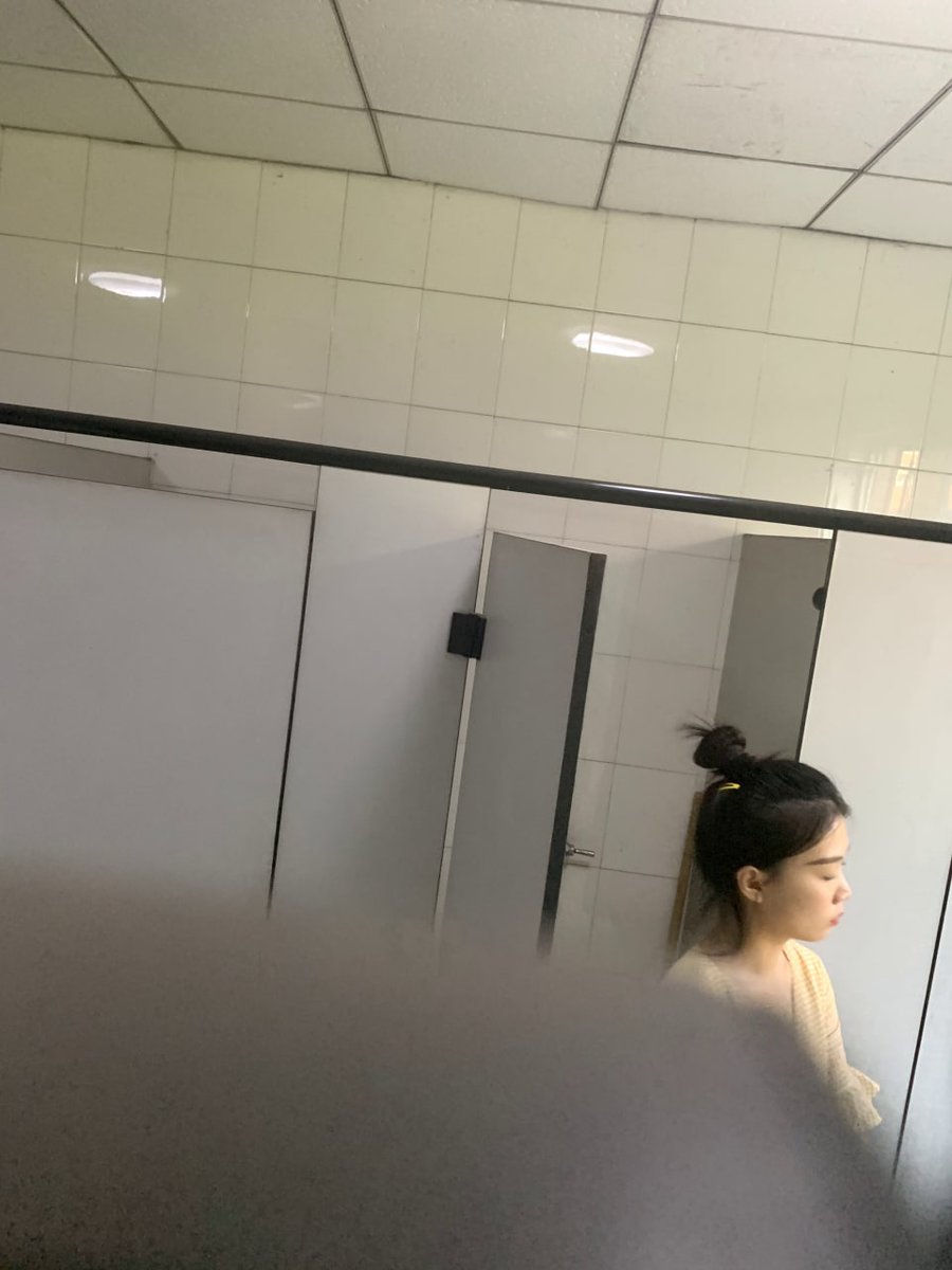 liaojiading's tweet photo. #厕拍  都是非常棒的小姐姐！ https://t.co/E3jca5oCLR