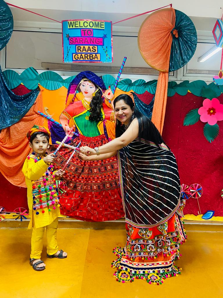 dpsgbn's tweet image. #saarangraasgarba#Navaratri
#garbafestivities#vibrant culture #spiritofunity
#celebrationstion