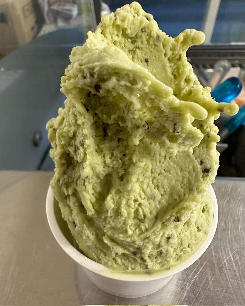 ものすごい勢いで、イタフェス2日目、ジェラート早々に完売してしまいました💦ただ、慶應義塾大学の学生さんとのコラボ商品は、販売しておりますので、お立ち寄り下さいませ！#富山県富山市　#GelateriaVoce　#とやまイタリアン　#さるなし