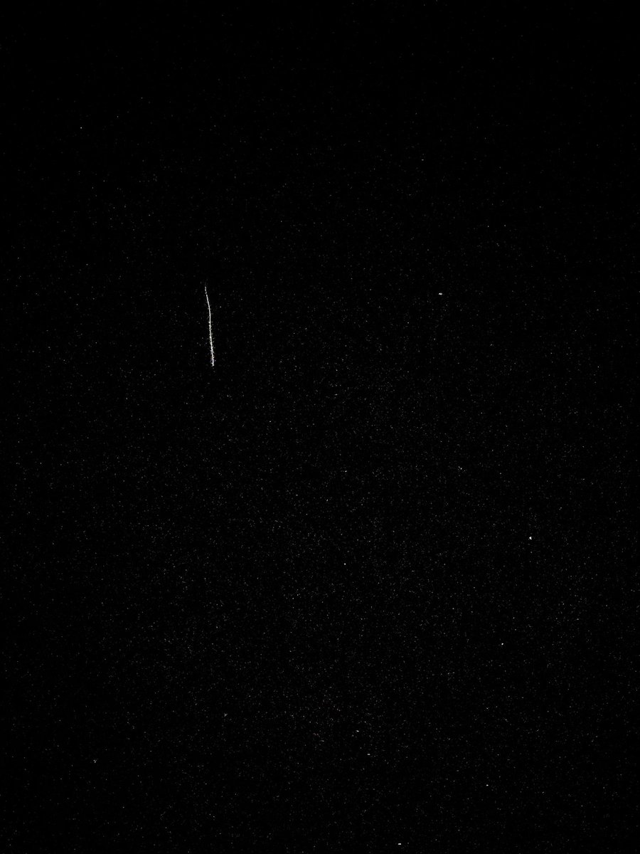 numkang20211's tweet photo. อยู่บนนั้นจะเหงามั้ยนะ : ( 
#ดาวหางฮัลเลย์ https://t.co/4ENS1I2PCL