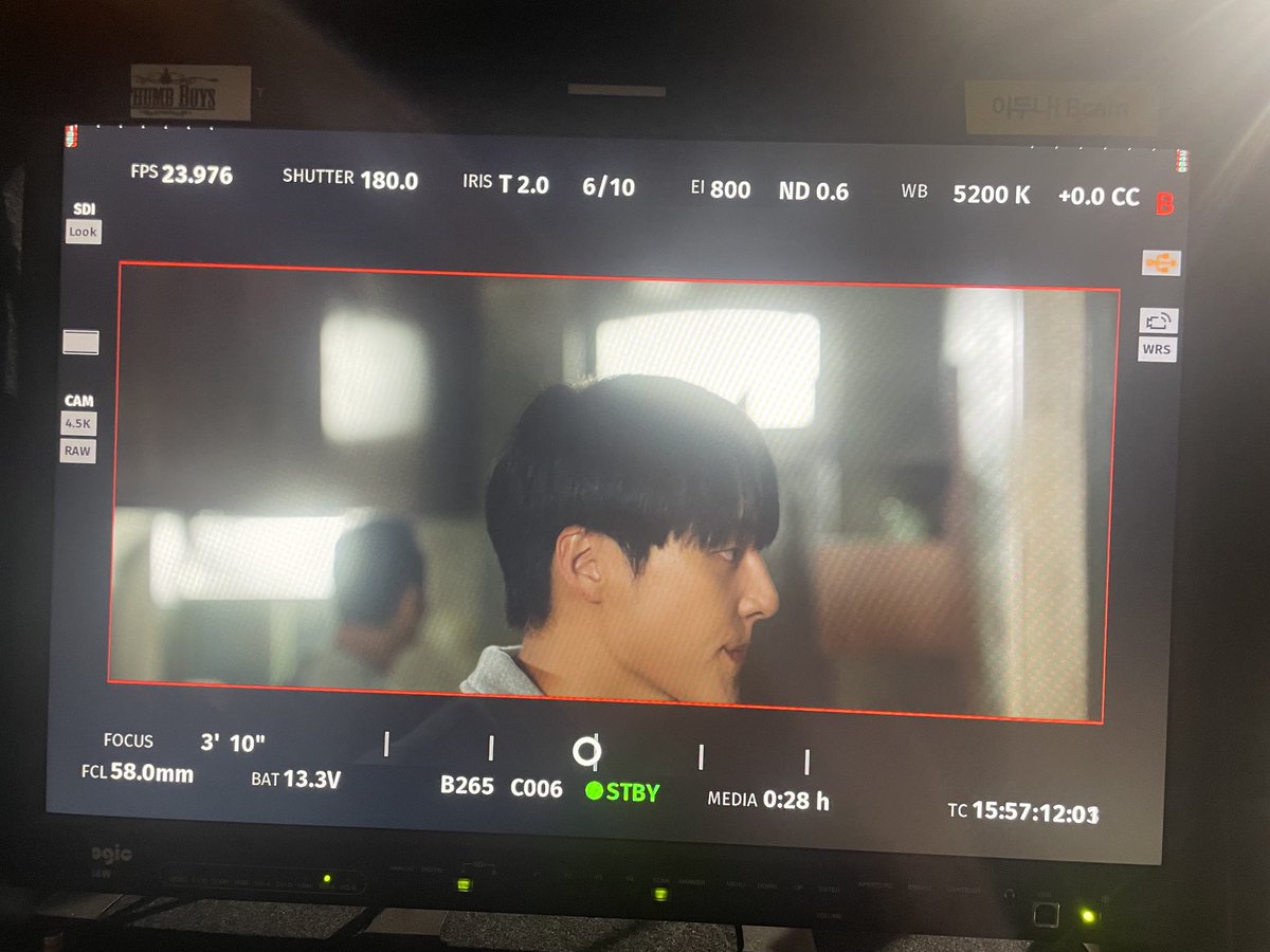 island4u's tweet photo. 원준이 #Netflix #Doona #이두나 https://t.co/k9fs12VGoe
