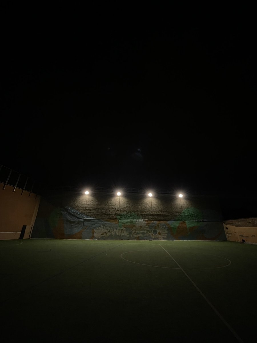 ImperDesign's tweet photo. 🔥Planazo sábado noche el #carabanchel con un buen mural🎨
Y tu, ¿cuál es tu plan perfecto? https://t.co/lhOXcTzwyc