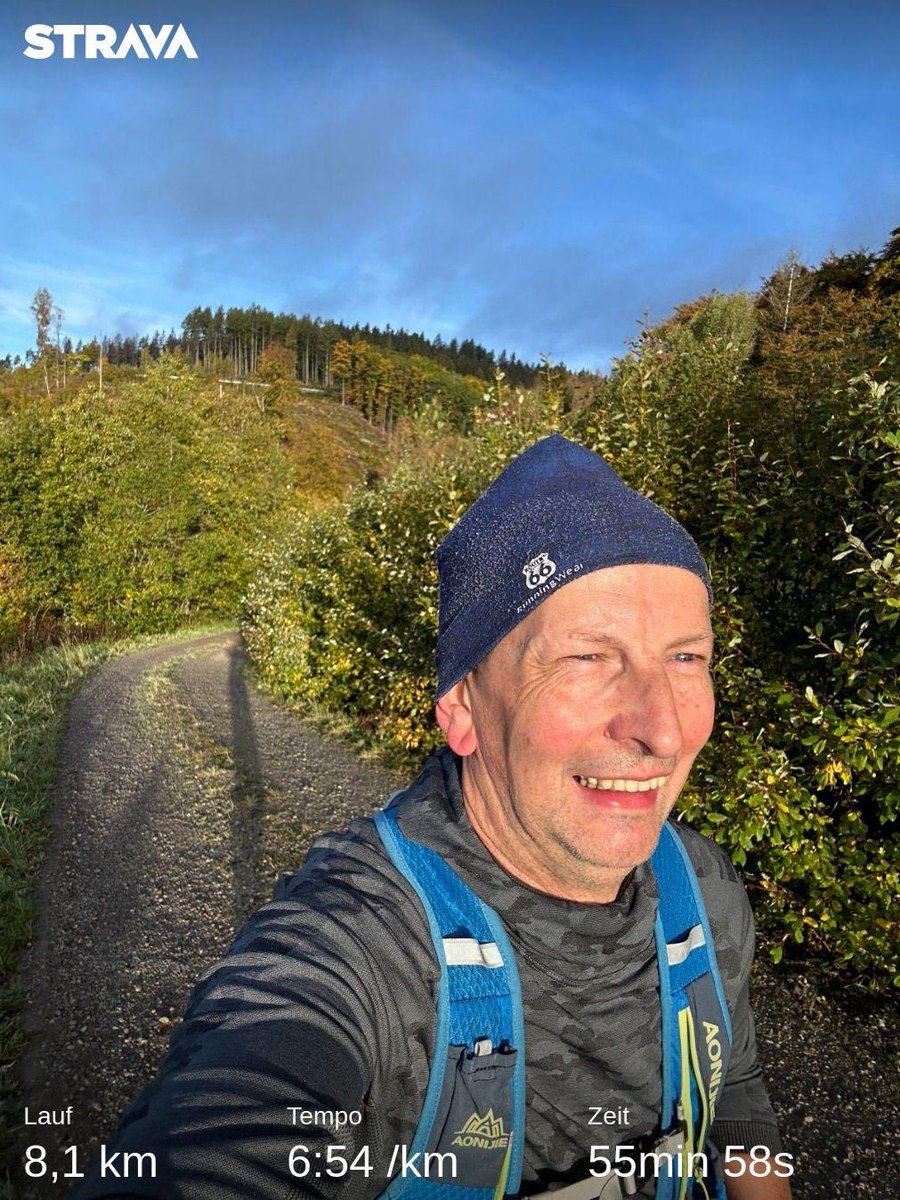 derSchniep's tweet image. #laufschnieplauf fertig ☑️ 😁🏃‍♂️ hab die Sonne mitgebracht ☀️ #RunRunRun schönen Sonntag euch allen noch🙋‍♂️😘