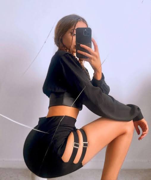 PostHooking tweet media