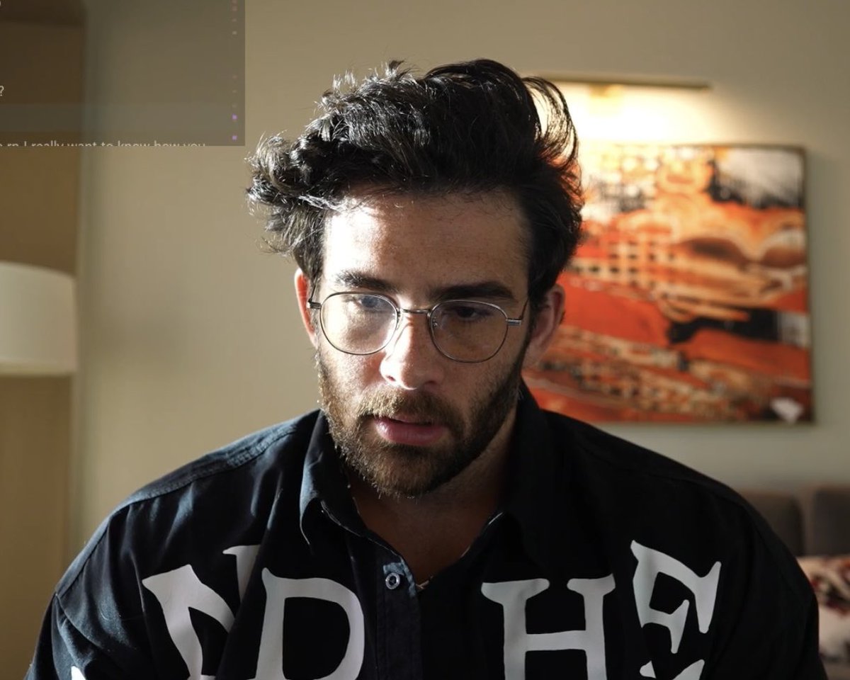 senzerules's tweet photo. @notthatchloe new Scorsese movie goes crazy https://t.co/esKzlv8k2P