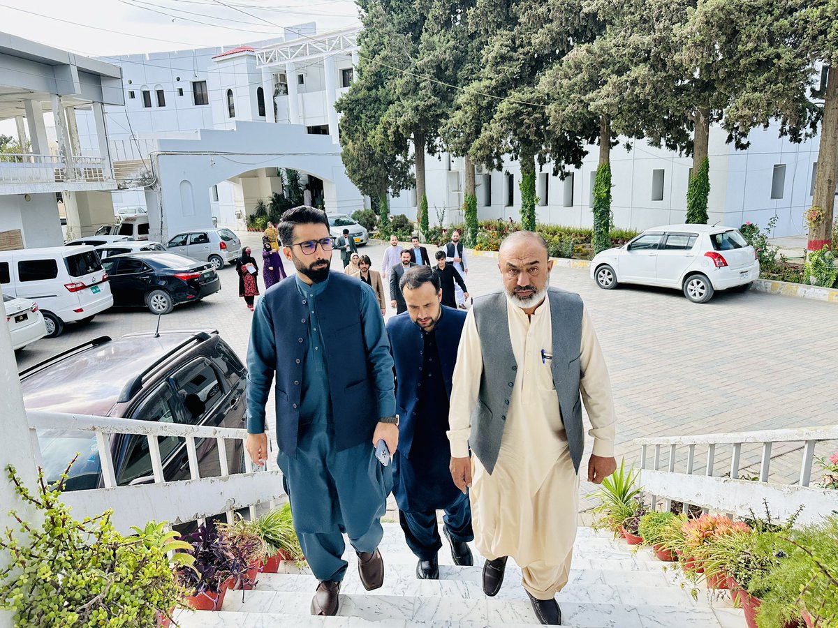 Lal Zaman tweet media