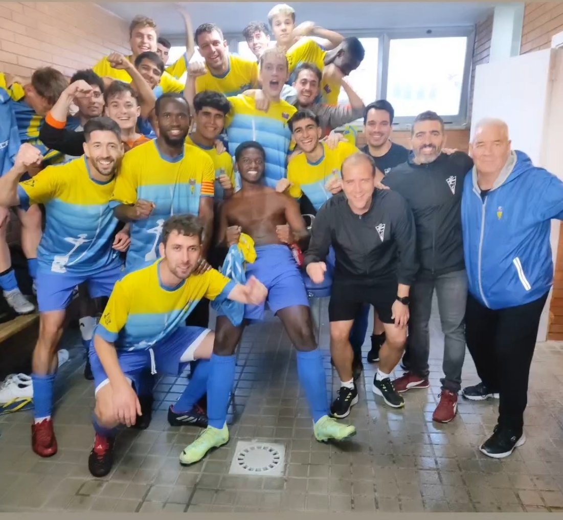 🧔‍♂️ Cuarta Catalana G10
🗓 Sábado 21 Octubre 2023
⏰️ 17h
🏟 Mpal Pla d'en Boet Mataró 
⚽️ <a href="/CEPladenBoet1/">C.E.Pla d'en Boet</a> 4 - <a href="/UDMOLINOS1965/">U.D. MOLINOS - OFICIAL ⚽</a> B 1
📍 Jornada 6
#4cat10 #Mataró #Cabrils #Maresme #Catalunya #futbolcat  #futbolmaresme