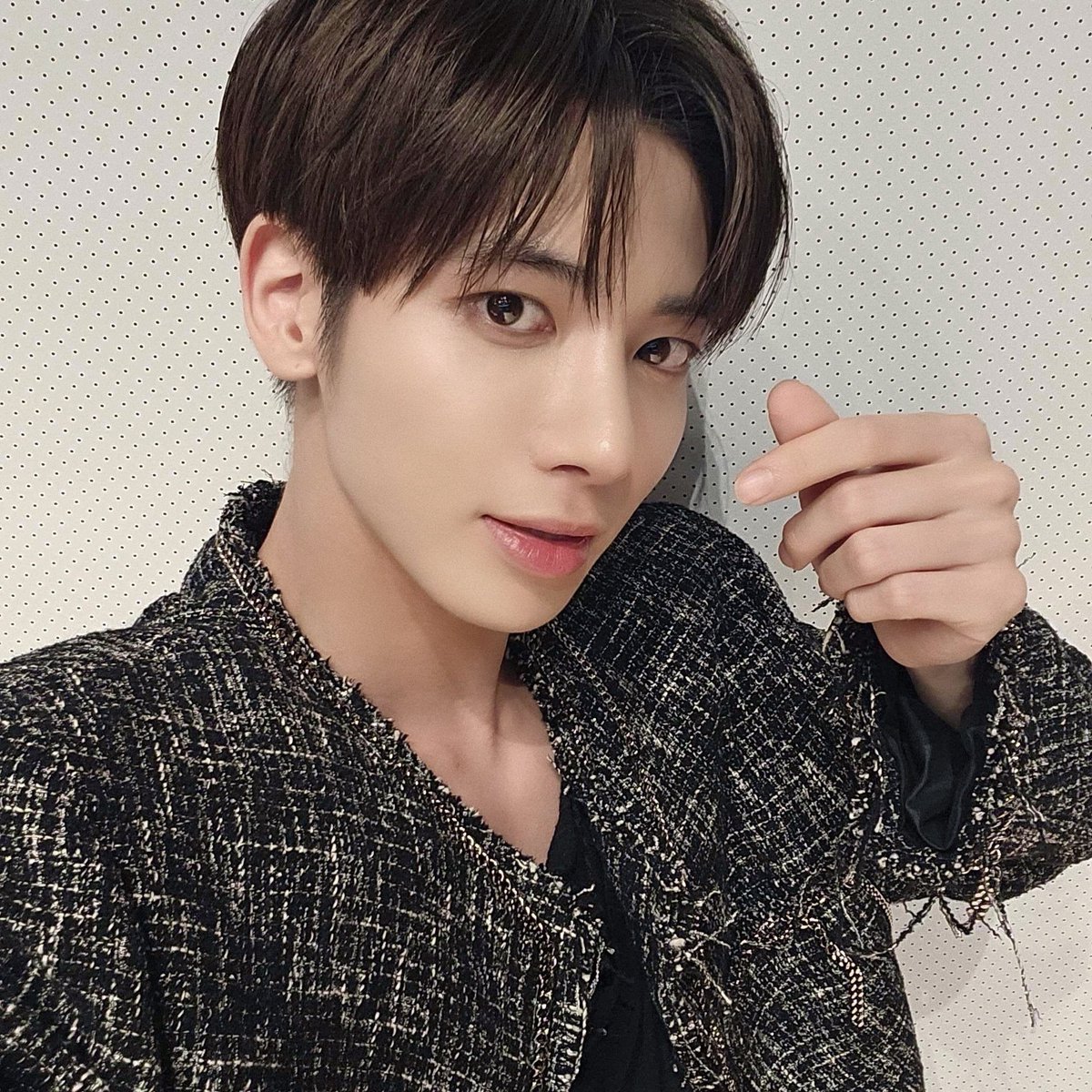 TXT_members's tweet image. 모아랑 함께하는 시간은 언제나 빨리 가는구만요!!
#태현 #TAEHYUN