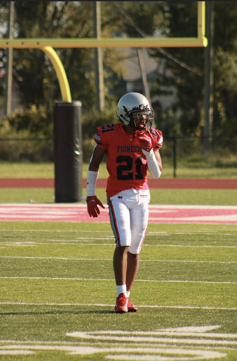 DonovanLyons44's tweet image. 6-3 going into the playoffs #oneweekatatime