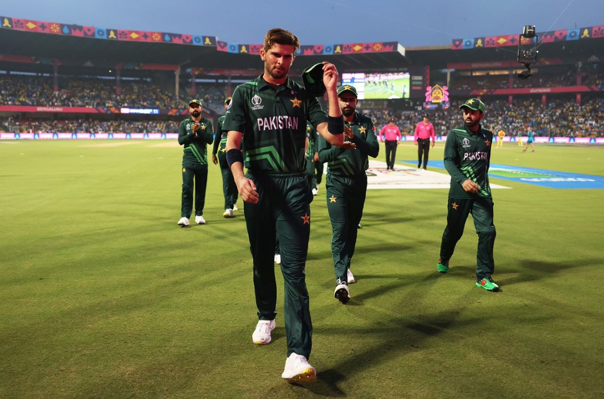 _FaridKhan's tweet photo. Pacers to take a five-wicket haul in the 2023 World Cup in India:

- Shaheen Afridi
- Mohammed Shami
- End of list 

#INDvsNZ #CWC2023 #CWC23 https://t.co/cBQBdFHWiq