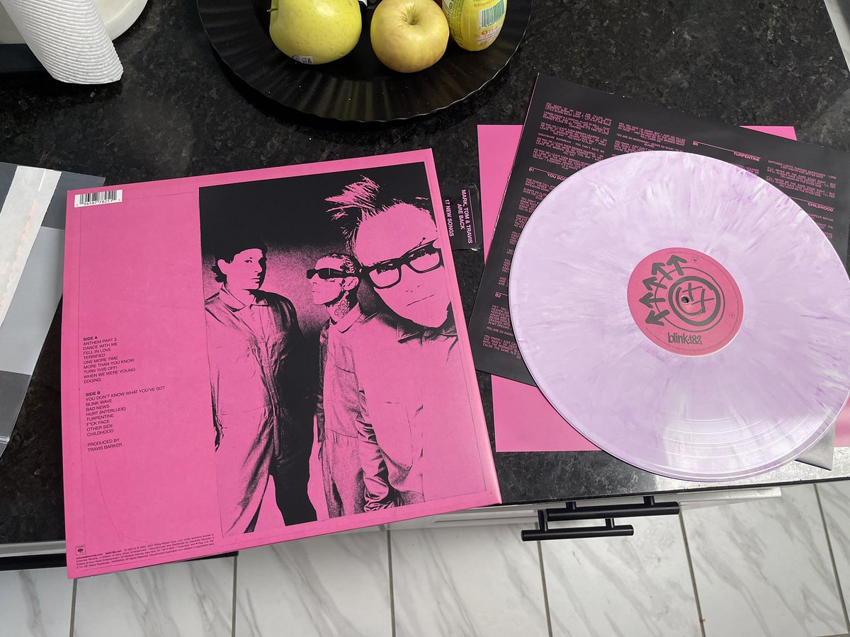 booteesapparel's tweet photo. Got my @blink182 pink vinyl in yesterday and it’s beautiful! Now I just need to get a record player 😂 #onemoretime https://t.co/ahbH5U3Gt2