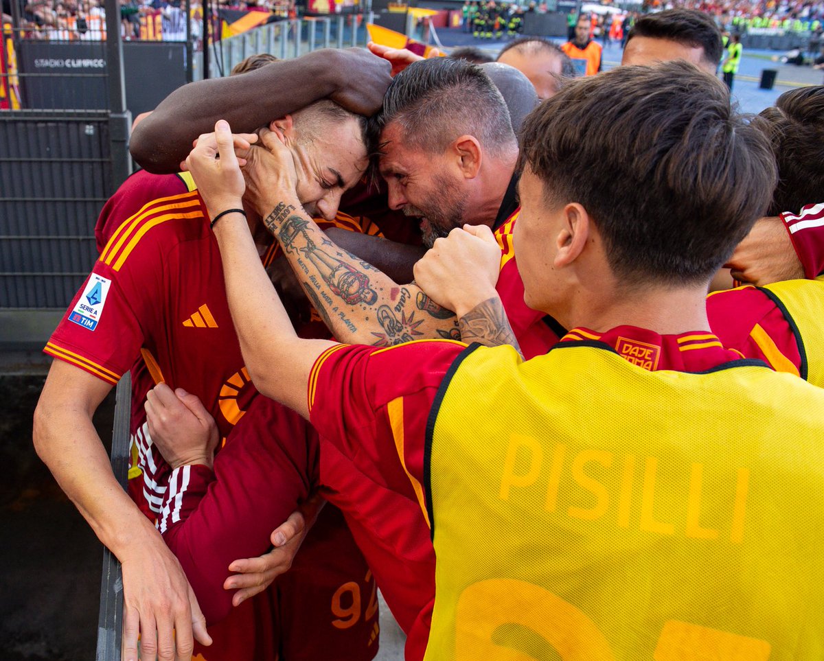 OfficialASRoma's tweet photo. 💪 Daje Stephan! 🐺 https://t.co/CSgI1Vn57J