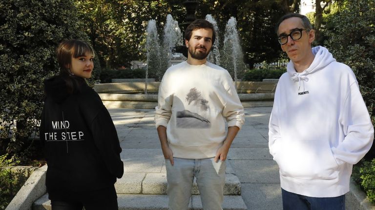 Así es la nueva marca de ropa «made in» Ourense lavoz.gal/ojga62